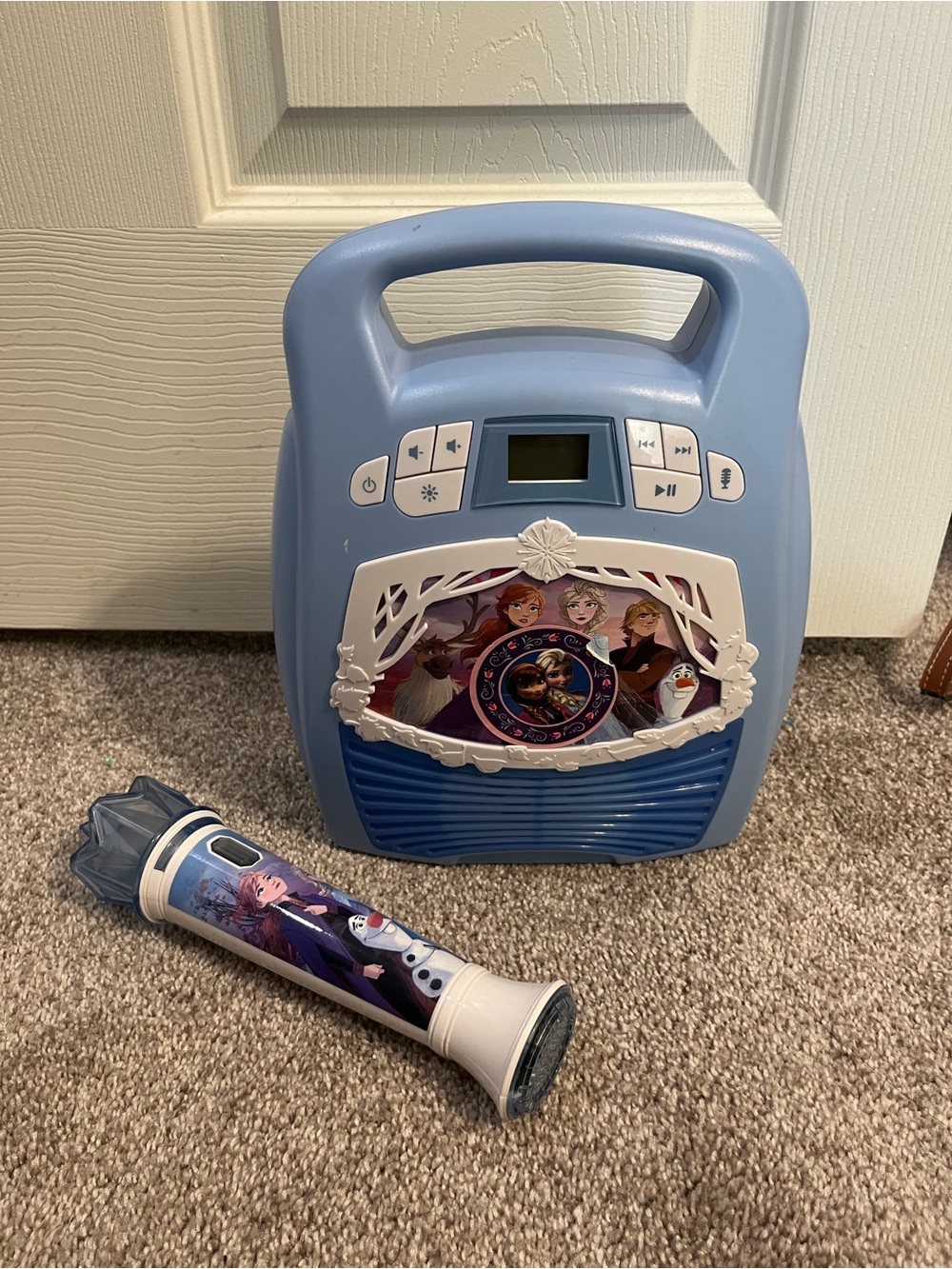 Disney Frozen Light Blue Portable Karaoke Speaker with Themed Mic